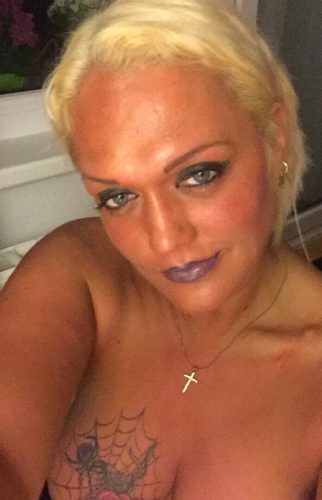 Sag mir alle deine perversen Fantasien gallery_2