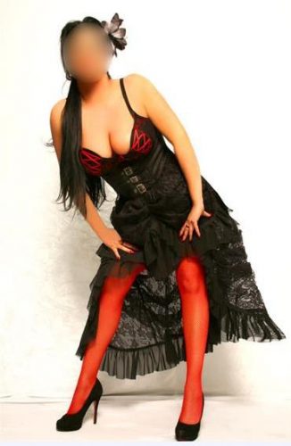 Lady Laura Belissima mit BDSM Studio gallery_6