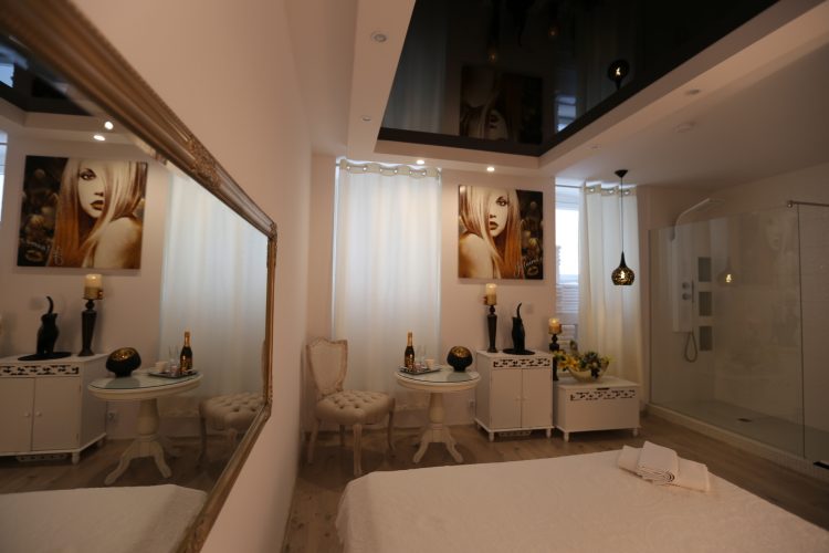 WELLNESS LOUNGE SUITE - Luxus Massage Salon gallery_5