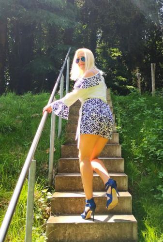Super heisse Cynthia gallery_5