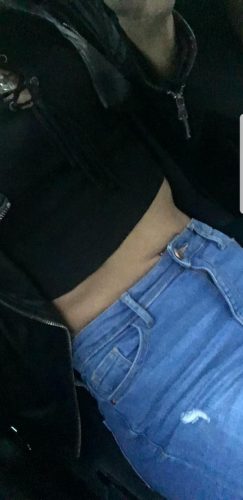 Geile 21 j&auml;hrige bietet Blowjobs gallery_2