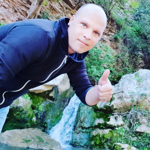 Begabter Junge und erfahrener Masseur gallery_2