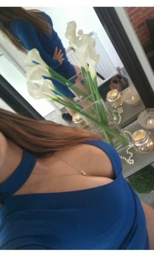 Squirting Girl aus Wien gallery_1