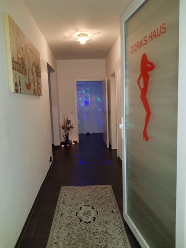 Wenn du mindestens 18 Jahre alt gallery_0