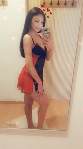 NEU - TeenyGirl mit super sexy K&ouml;rper gallery_1