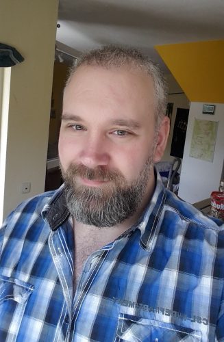 Sie sucht ihn 36251
