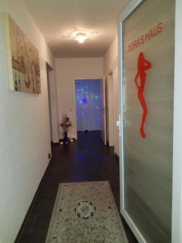 Wenn du mindestens 18 Jahre alt bist gallery_7