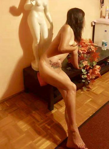 Sexy Bitch besucht gallery_2
