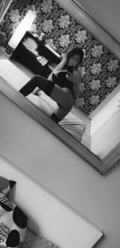 ANDREEA HOT gallery_2