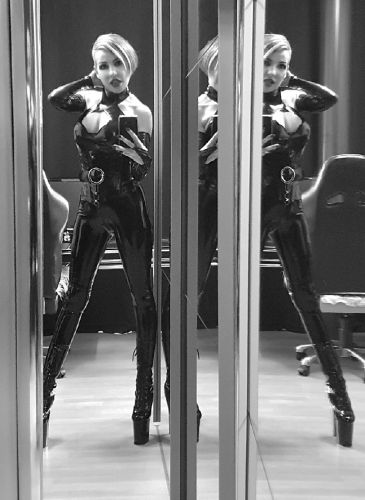 HOT HOT HOT . . . LIVE YOUR FETISH DREAMS !!! gallery_29
