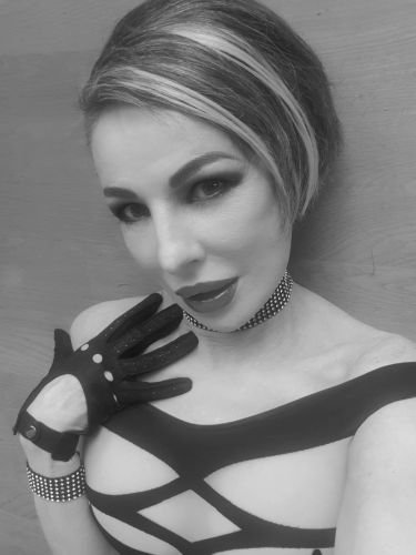 HOT HOT HOT . . . LIVE YOUR FETISH DREAMS !!! gallery_21