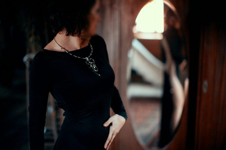 Vielseitige Bizarrlady mit kuscheliger Seite gallery_2