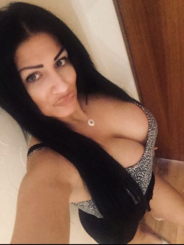Lady Aylin gallery_8