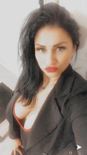 Lady Aylin gallery_13