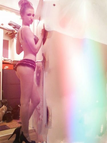 Wilde Mia gallery_0