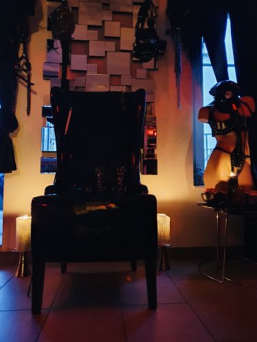 BDSM Girls gesucht! Top Verdienst! gallery_3