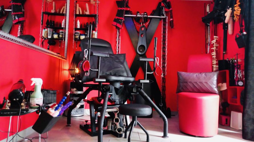 BDSM Girls gesucht! Top Verdienst! gallery_0