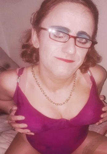 Versaute Sexdates mit Naturgeiler Trannystute in K&ouml;ln! gallery_4
