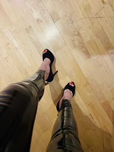 Erfahre deine eigenen Grenzen !!! Privat und Diskret !!! gallery_9