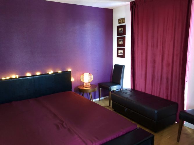 Zimmer / Wohnung f&uuml;r Masseurin oder Domina gallery_0