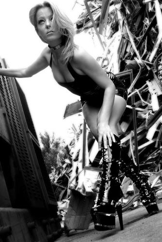 Bizarre Lady Annerlie Bizarre gallery_2