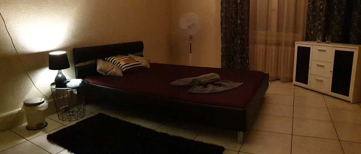 Zimmer frei! Privat & diskret! Miete oder %! gallery_1