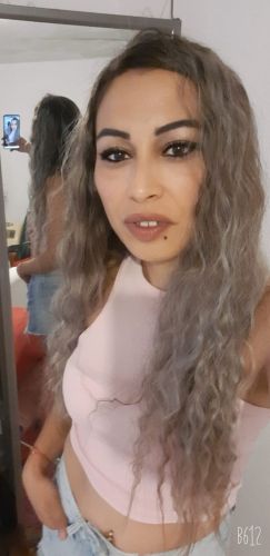 Hallo, mein Name ist Francesca 21 Jahre alt gallery_1