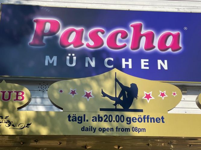 Nette Kolleginnen gesucht f&uuml;r Pascha M&uuml;nchen gallery_0