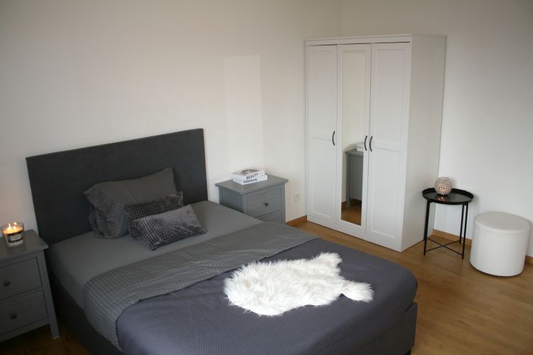 APARTMENT PRIVAT & LUXURI&Ouml;S & BEWILLIGT & PARKING gallery_4
