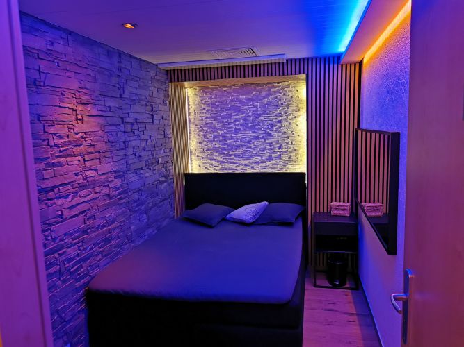 InTeRlAkEn's - most popular adress for renting rooms gallery_7