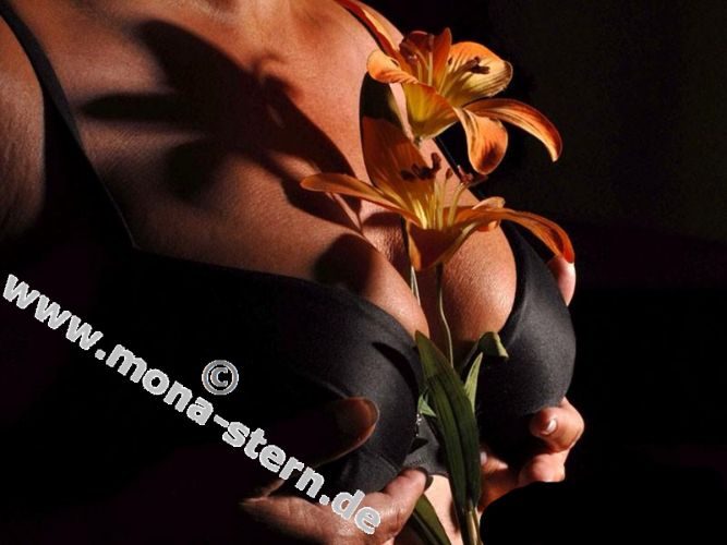 Reife deutsche Dame, setzt gekonnt ihre Reize ein!!! gallery_1
