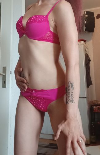 sexy Skinny Lady Sucht dich zum Verw&ouml;hnen gallery_9