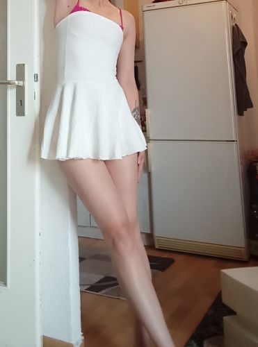 sexy Skinny Lady Sucht dich zum Verw&ouml;hnen gallery_1