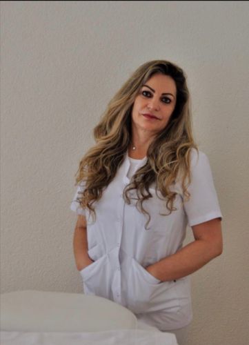 Yasmin Neyza und Esther 4-6 hande Massage gallery_0