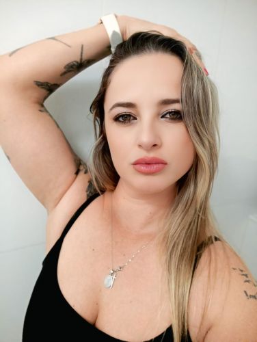 S&uuml;sse Masseuse zeigt dir die Pforten zum Himmel gallery_0