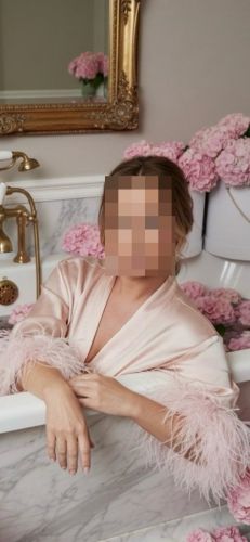 NEU - EMMA eine blonde schlanke h&uuml;bsche nat&uuml;rliche Gespielin gallery_1